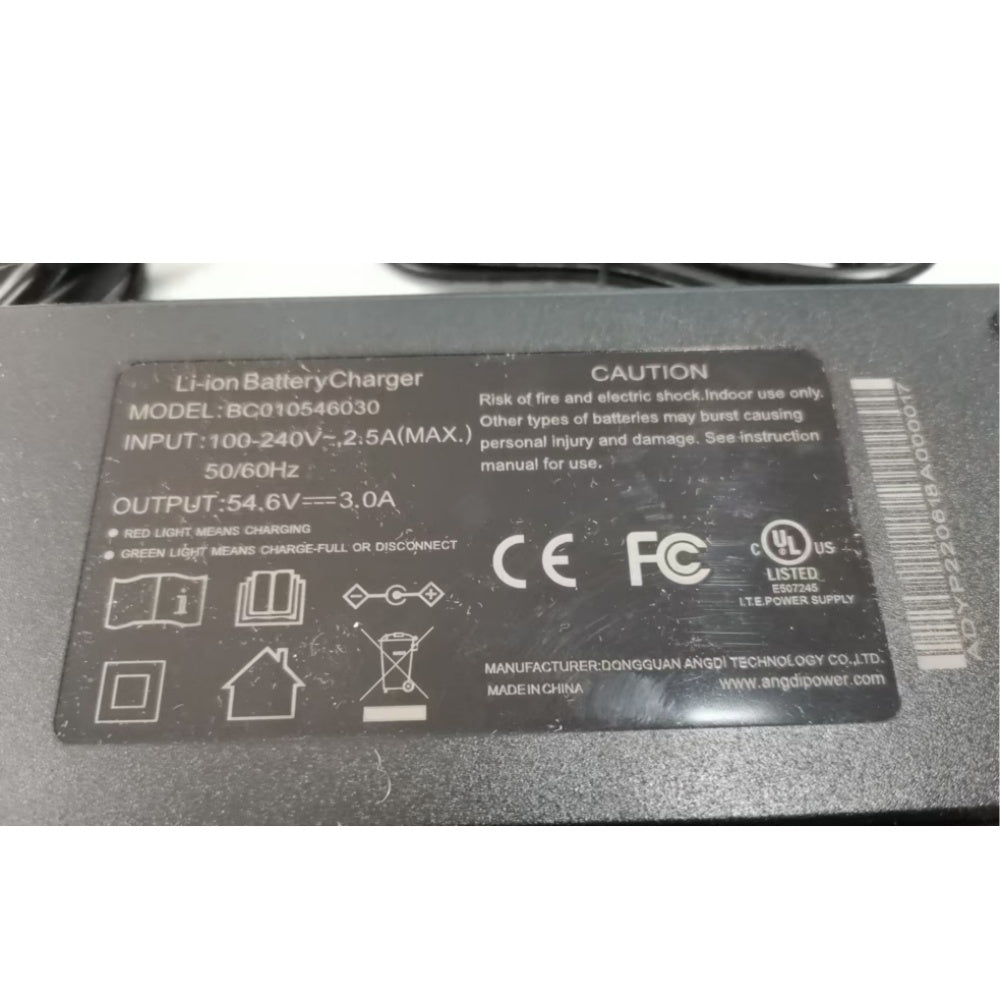 Ebike Li-ion Battery Charger 100-240V 2.5A Ebike Charger 54.6V 3A