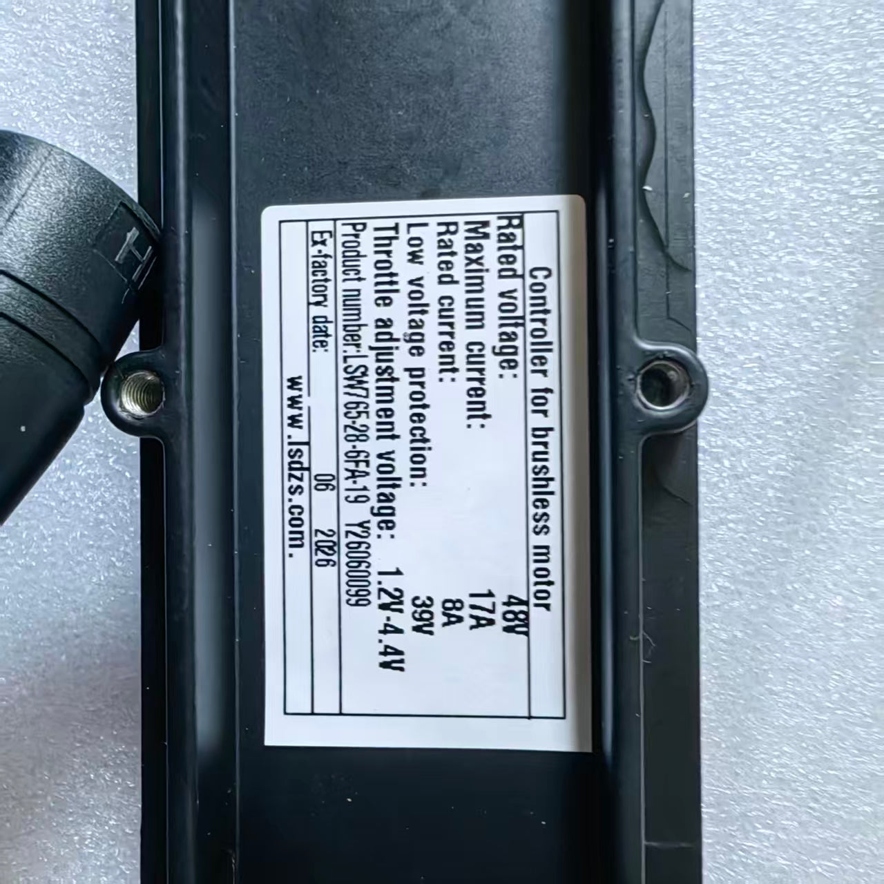 Nulkomma LSW765-28-6FA-19 48V 17A Brushless Motor Controller  39V Low Voltage Protection E-Bike Speed Control Replacement Part with Mounting Screws