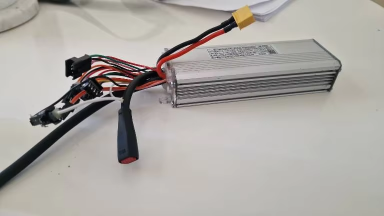 JH4AS9230DZHTMT, V8 PRO ebike controller, 48V 26A brushless dc motor controller, low level brake e-bike controller, 39V low voltage protection controller, 24 inch electric bike controller, ebike hub motor controller, PAS pedal assist controller