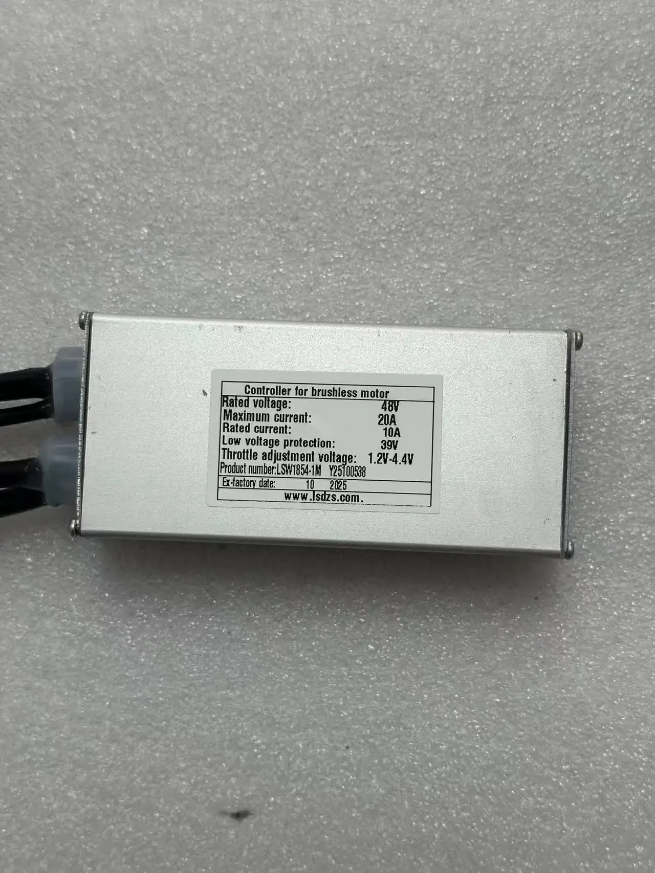 Nulkomma  Ebike Brushless Motor Controller LSW1854-1M 48V 20A Suitable for Electric Bicycles Scooters Fat-Tire Bikes Speed Controller