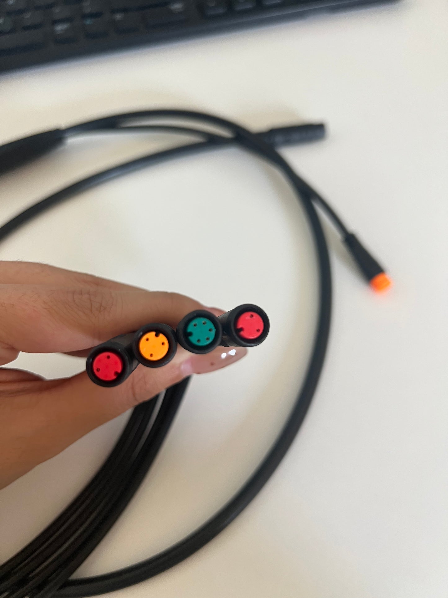 Nulkomma 10Pin EBike 1 to 5 Waterproof Wiring Harness Splitter Cable for MATE ebike Integrated cableJulet Connector Extension Wire for Bafang Mid Drive Motor, Throttle, Brake Lever, Display Connection