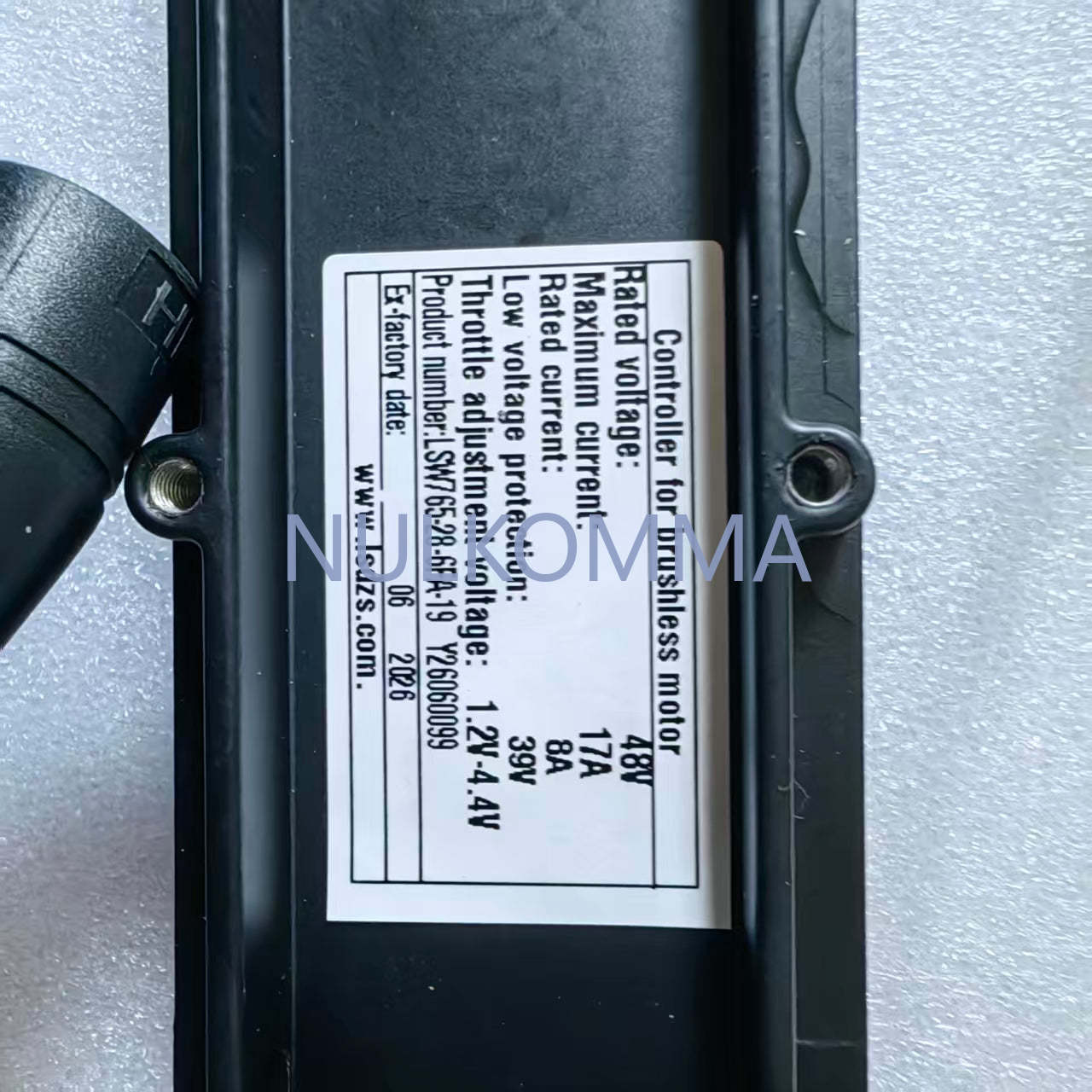 Nulkomma LSW765-28-6FA-19 48V 17A Brushless Motor Controller  39V Low Voltage Protection E-Bike Speed Control Replacement Part with Mounting Screws
